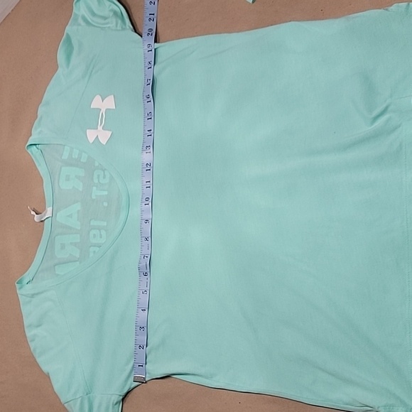 Under Armour Heat Gear Long Sleeve Shirt with Front and Back Logo, EUC - Picture 5 of 10